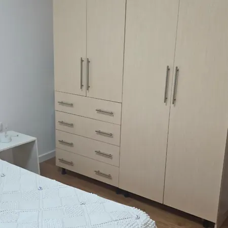 Appartement Marina's Qsut Tirana